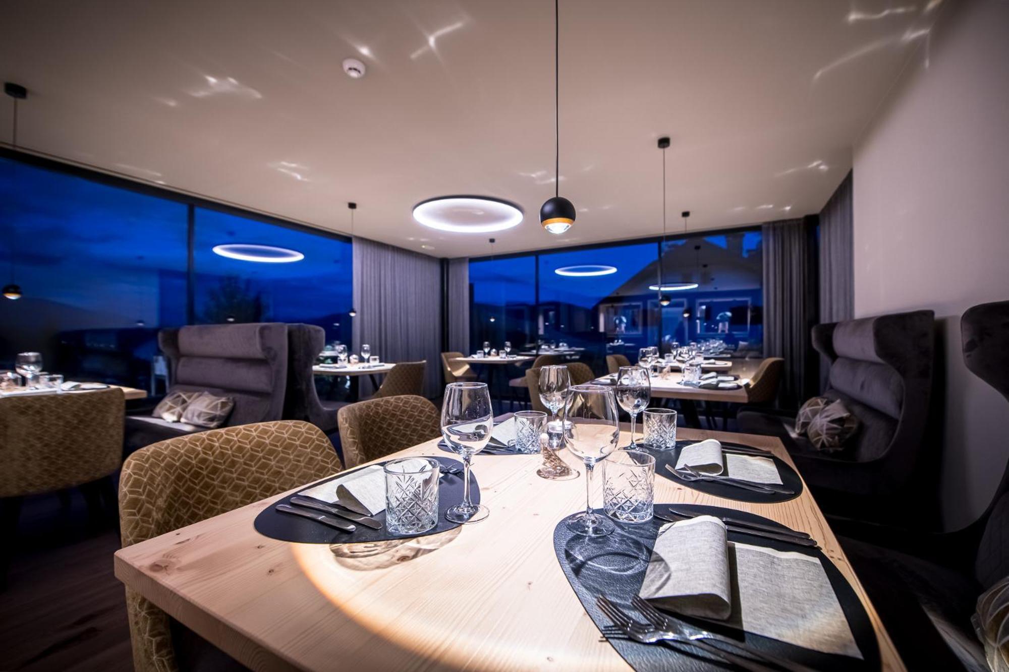 Hotel Sonnenheim Chienes Luaran gambar